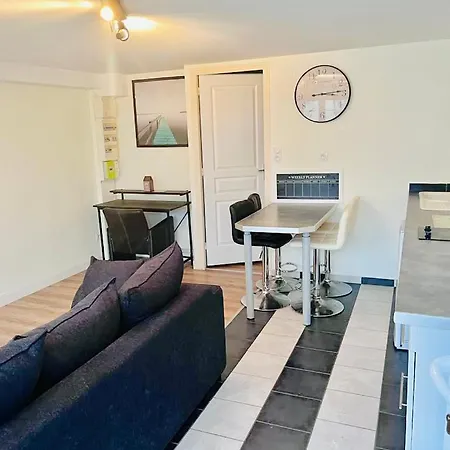 Apartment La Jolie Maison