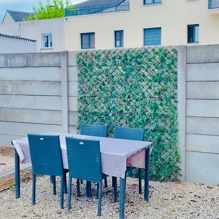 T2 Cosy Avec Jardin Et Parking Gratuit A * Τρουά