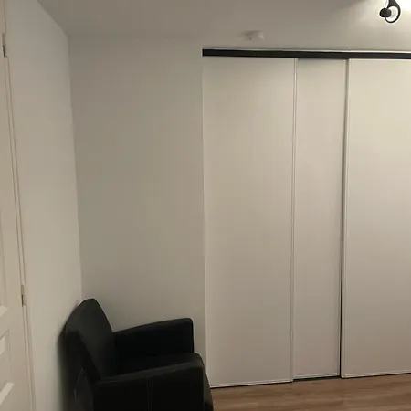 Apartmán T2 Cosy Avec Jardin Et Parking Gratuit A Troyes