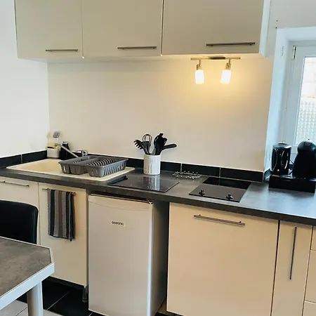 T2 Cosy Avec Jardin Et Parking Gratuit A