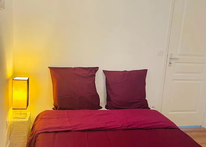 T2 Cosy Avec Jardin Et Parking Gratuit A